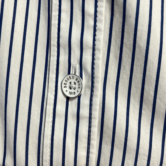 Classic Brooks Brothers Red Fleece Size 12. - Picture 3 of 6